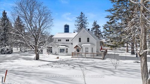 5348 Dunning Rd, Navan, ON, K4B1J1 | Card Image