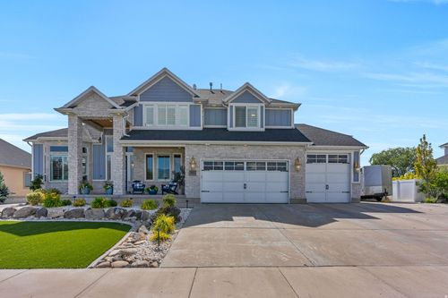 76 N Sunset Dr, Vineyard, UT, 84059-5574 | Card Image
