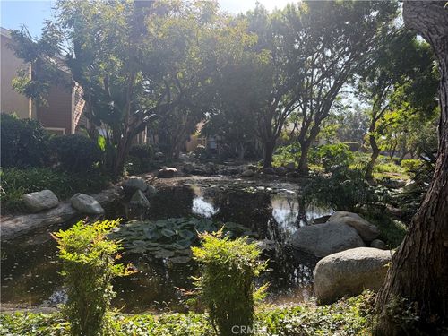 247 Pineview, Irvine, CA, 92620-1925 | Card Image