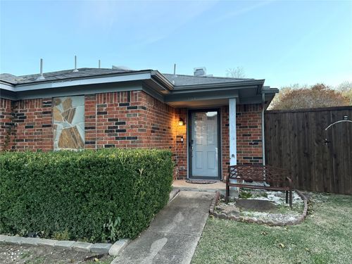 2704 Mill Trce, Carrollton, TX, 75007-5920 | Card Image