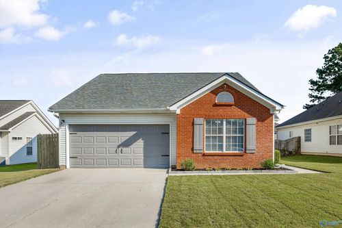 2422 Quail Ridge Ln Sw, Huntsville, AL, 35803-3539 | Card Image