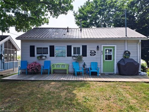 43 Bucks Pk, Port Dover, ON, N0A | Card Image