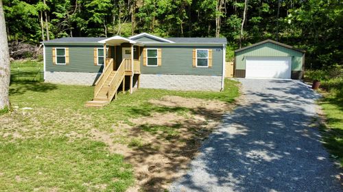 1271 Thompson Hill Rd, Bethpage, TN, 37022-2002 | Card Image