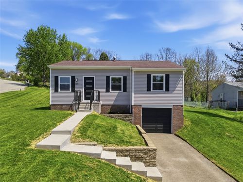 101 Dolomite Dr, Monroeville, PA, 15146-3721 | Card Image