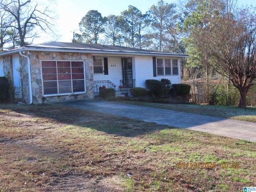 909 Oakland Dr, Fairfield, AL, 35064-1538 | Card Image