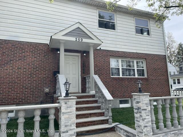 Sharpe Ave, Staten Island, NY 10302