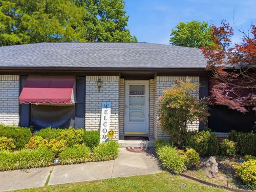 2419 S 104th East Ave, Tulsa, OK, 74129-4654 | Card Image