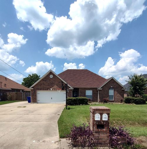 5330 Wellington Ln, Lumberton, TX, 77657-1110 | Card Image