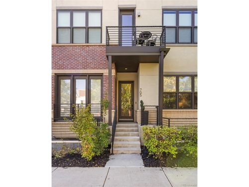 705 S Logan St, Denver, CO, 80209-4125 | Card Image