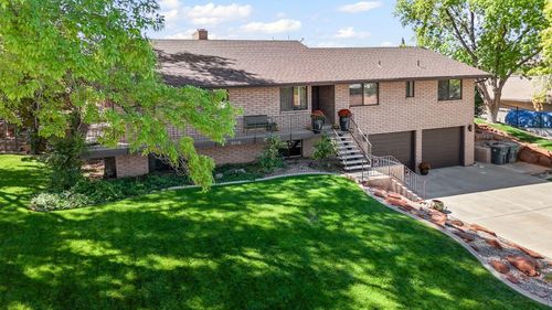 3016 S Sweetgum Cir, St. George, UT, 84790-8274 | Card Image