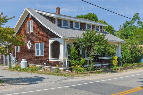 196 Bradford Street, Provincetown, MA, 02657 | Card Image