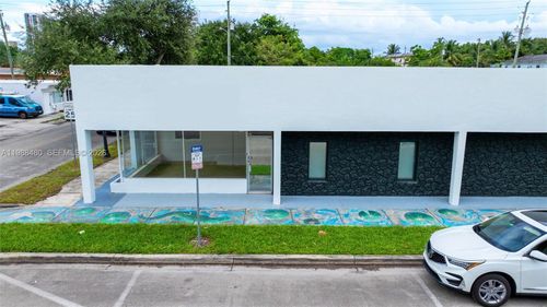 601 S 21st Ave, HOLLYWOOD, FL, 33020-6905 | Card Image