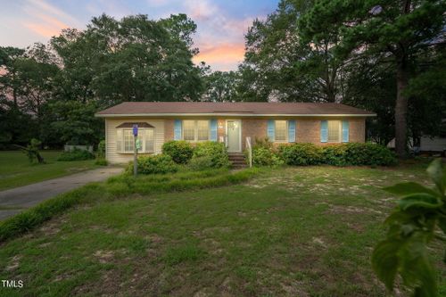 232 Sugg Dr, Snow Hill, NC, 28580-7245 | Card Image