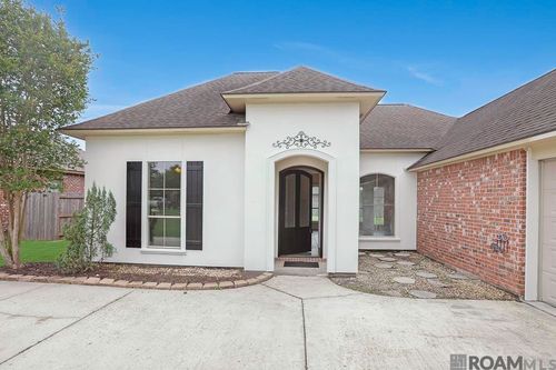 14084 Deep Creek Dr, Gonzales, LA, 70737-7152 | Card Image