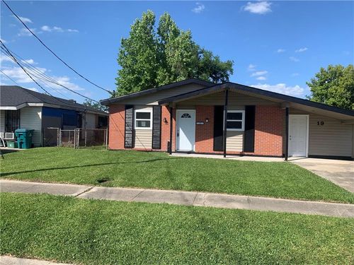 19 Halle Pl, Westwego, LA, 70094-2164 | Card Image