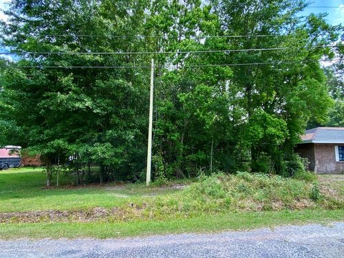 104 Tulip Dr, Picayune, MS, 39466-7976 | Card Image