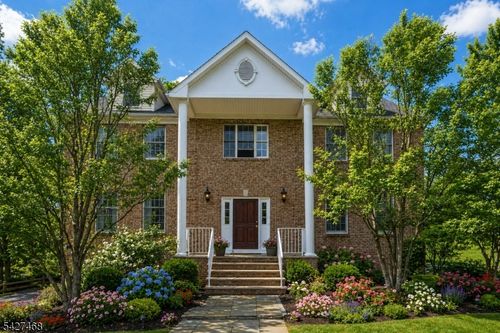 20 Sleepy Hollow Rd, Denville, NJ, 07834-9320 | Card Image