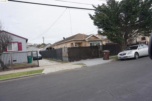 630 12th St, Richmond, CA, 94801-2726 | Card Image