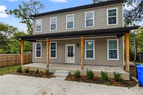 2-1411 S Washington Ave, Fayetteville, AR, 72701-6681 | Card Image