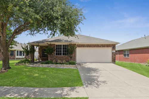 5117 Smithfield Ct, Sachse, TX, 75048-4568 | Card Image