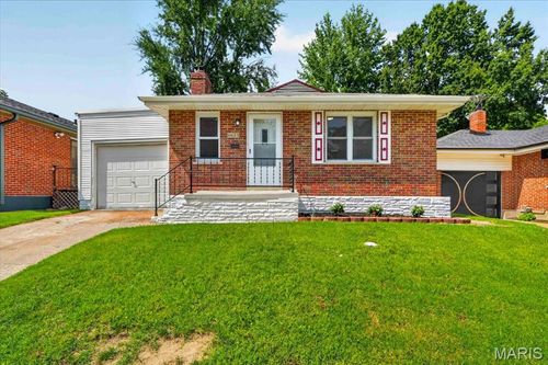 6623 Kenwood Dr, Saint Louis, MO, 63121-3128 | Card Image