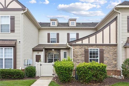 902 Rivers Arch, Carrollton, VA, 23314-3542 | Card Image