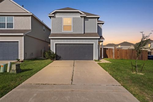 22002 Sovereign Heights Ln, Houston, TX, 77073-1381 | Card Image
