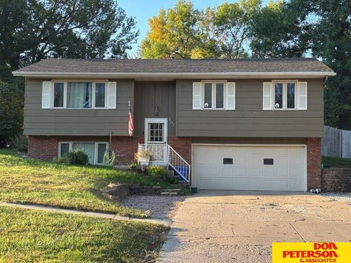 307 E Centre St, Hartington, NE, 68739-4002 | Card Image