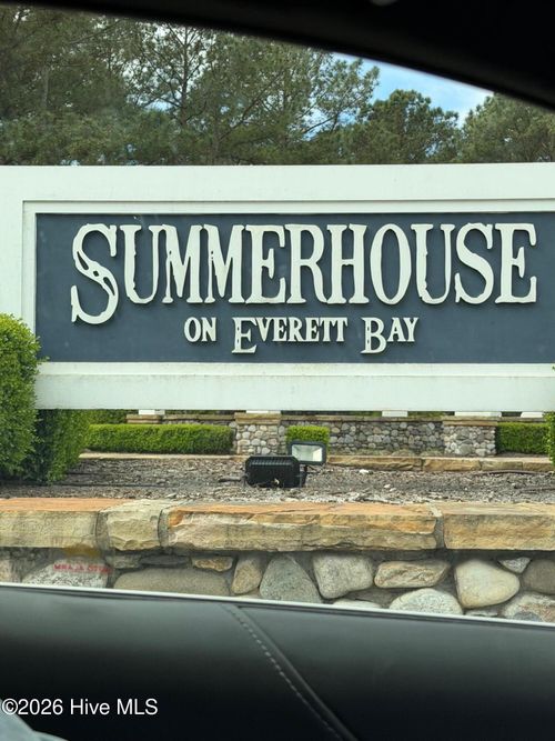 524 Moss Lake Ln, Holly Ridge, NC, 28445-8033 | Card Image