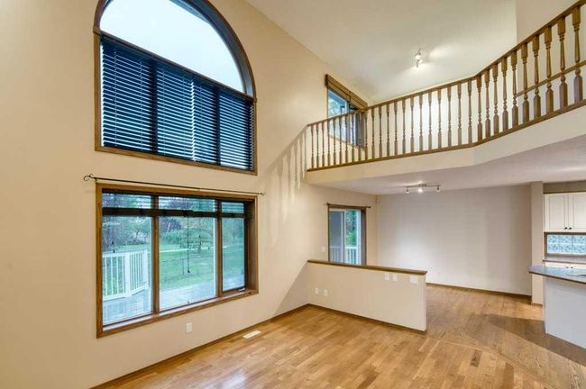 321 Douglas Ridge Pl Se, House detached with 3 bedrooms, 2 bathrooms and 2 parking in Calgary AB | Image 24