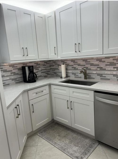 203-5851 Camino Del Sol, Boca Raton, FL, 33433-6514 | Card Image
