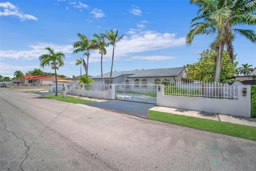 3125 Sw 108th Ave, Miami, FL, 33165-2449 | Card Image