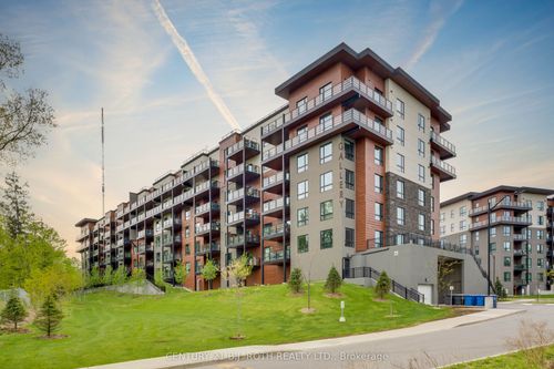 403-302 Essa Rd, Barrie, ON, L9J0H3 | Card Image