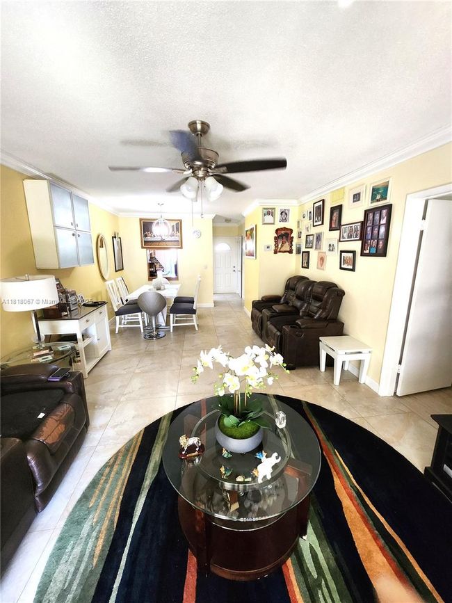 APT-149 - 1951 Ne 39 Th St, Condo with 2 bedrooms, 2 bathrooms and null parking in Lighthouse Point FL | Image 6