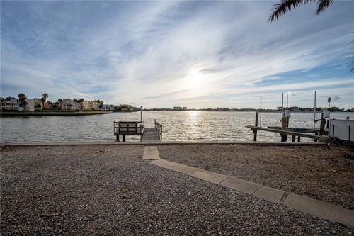 1425 Corey Way S, SOUTH PASADENA, FL, 33707-3709 | Card Image