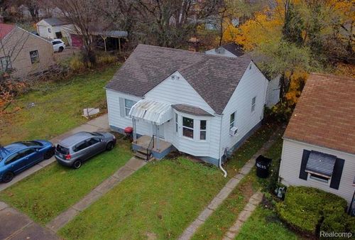 16277 Liberal St, Detroit, MI, 48205-2020 | Card Image