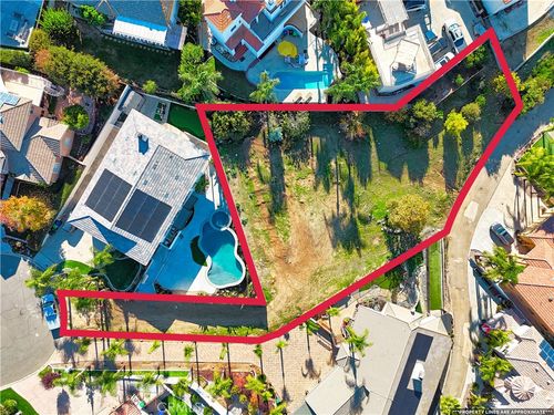 22306 Pin Tail Dr, Canyon Lake, CA, 92587-7523 | Card Image