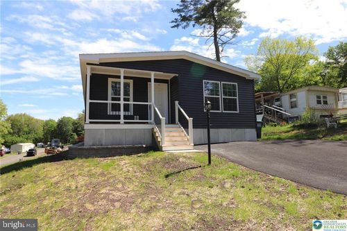 5020 Old Timber Rd, Stroudsburg, PA, 18360-9193 | Card Image