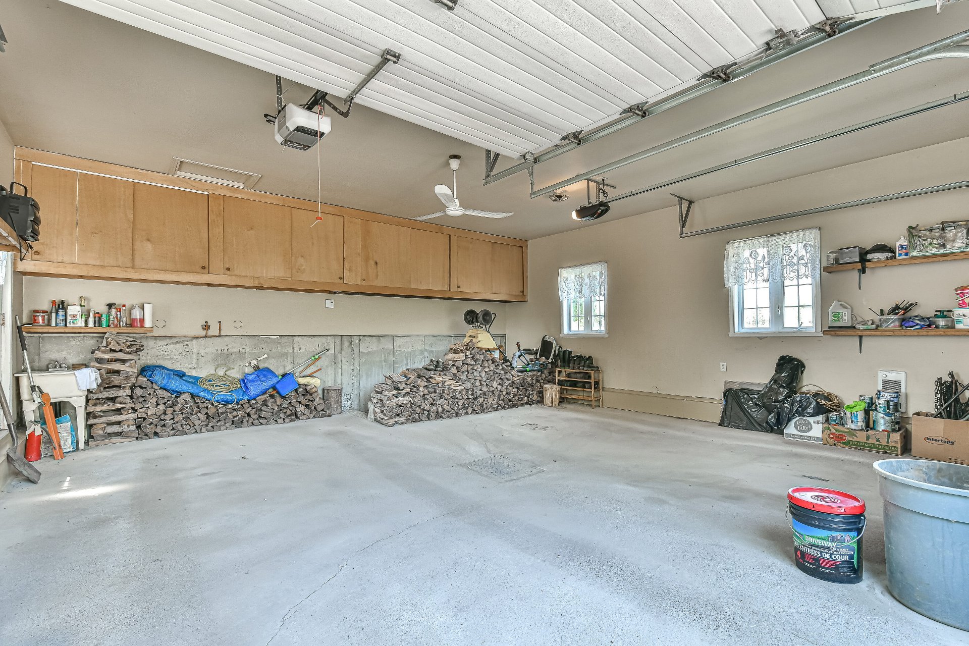 Commercial Sale in Saint-Jérôme
