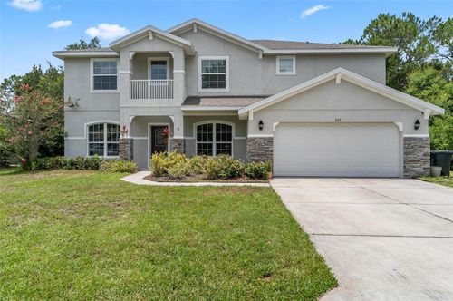 227 Birchwood Dr, Palm Coast, FL, 32137-9377 | Card Image