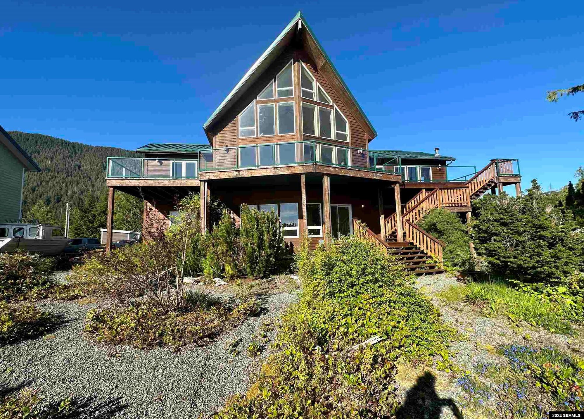 Heron Ln, Ketchikan, AK 99901