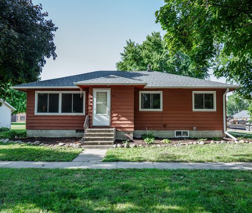 461 Ash St E, Trimont, MN, 56176-9786 | Card Image