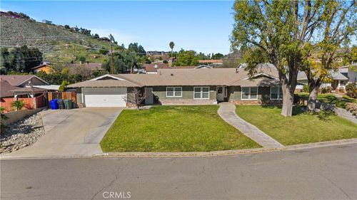 7171 Font Avenue, Jurupa Valley, CA, 92509 | Card Image