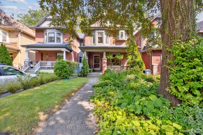 43 Elmer Ave, House other with 3 bedrooms, 2 bathrooms and 1 parking in Toronto ON | Image 3