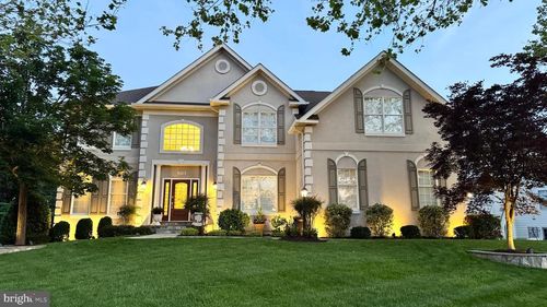 25708 Howerton Dr, CHANTILLY, VA, 20152-6304 | Card Image