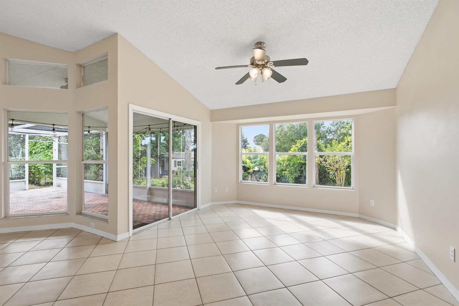 Residential Lease in Port St. Lucie 2