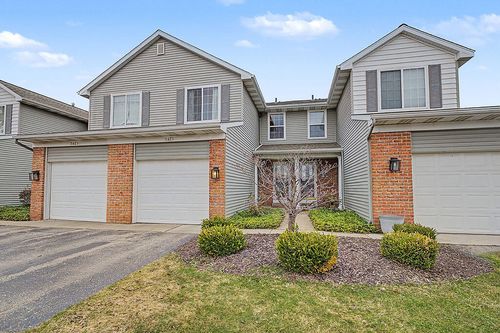 5423 Rivertown Cir Sw, Wyoming, MI, 49418-9008 | Card Image