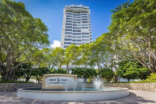 apt-2009-11 Island Ave, Miami Beach, FL, 33139-1346 | Card Image