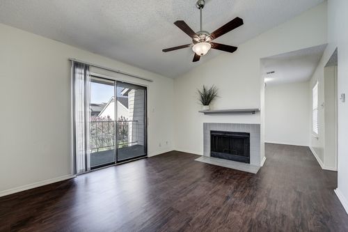 apt-204-4748 Old Bent Tree Ln, Dallas, TX, 75287-7115 | Card Image