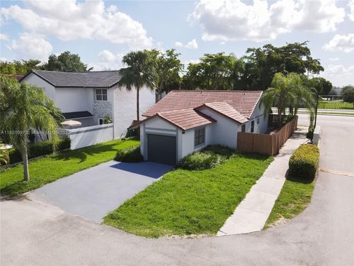 0-9502 Sw 151st Ct, Miami, FL, 33196-1214 | Card Image